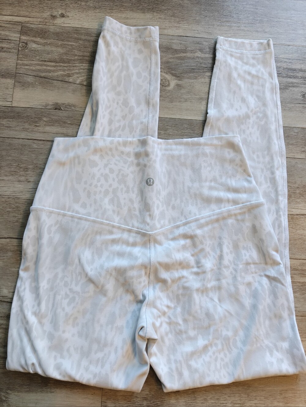 Lululemon Align High-Rise Pant 28" Contour Spot White Multi Size 8 EUC